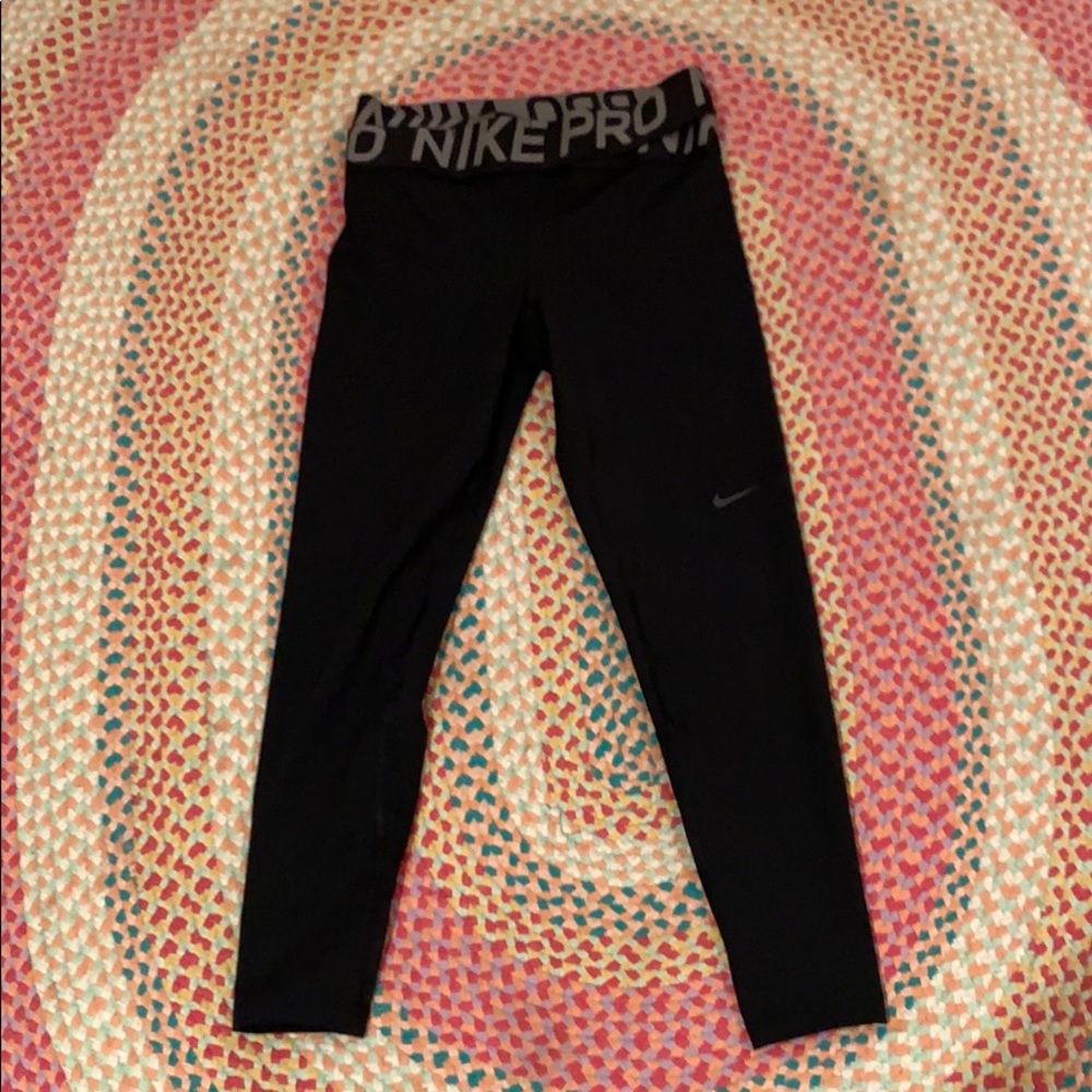 BUNDLE ALO NIKE FREE PEOPLE so so cute!!